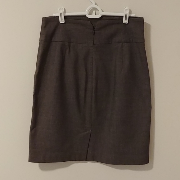Banana Republic Brown Pencil Skirt - Picture 9 of 10